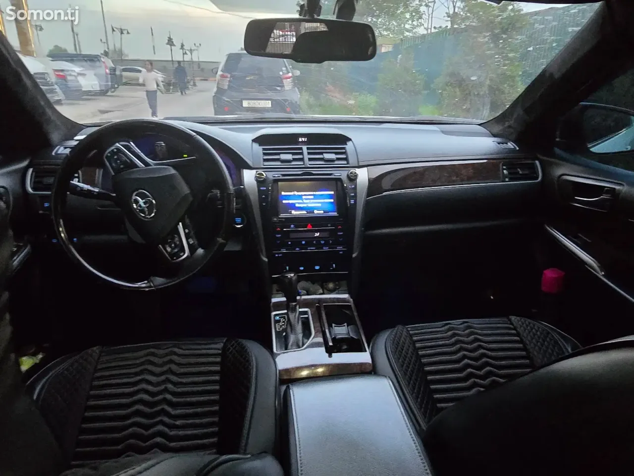 Toyota Camry 2017 · 3.5 AT
