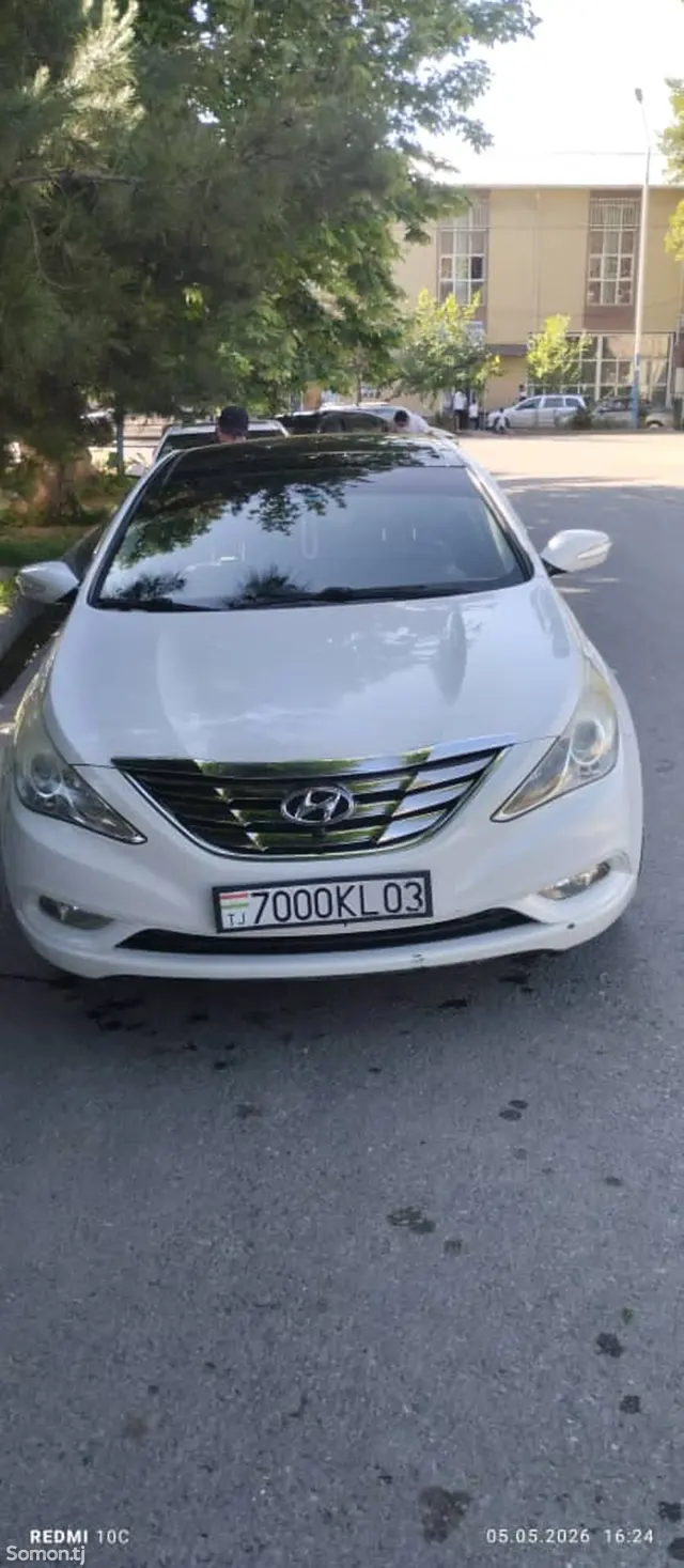 Hyundai Sonata 2010 · 2.0 AT