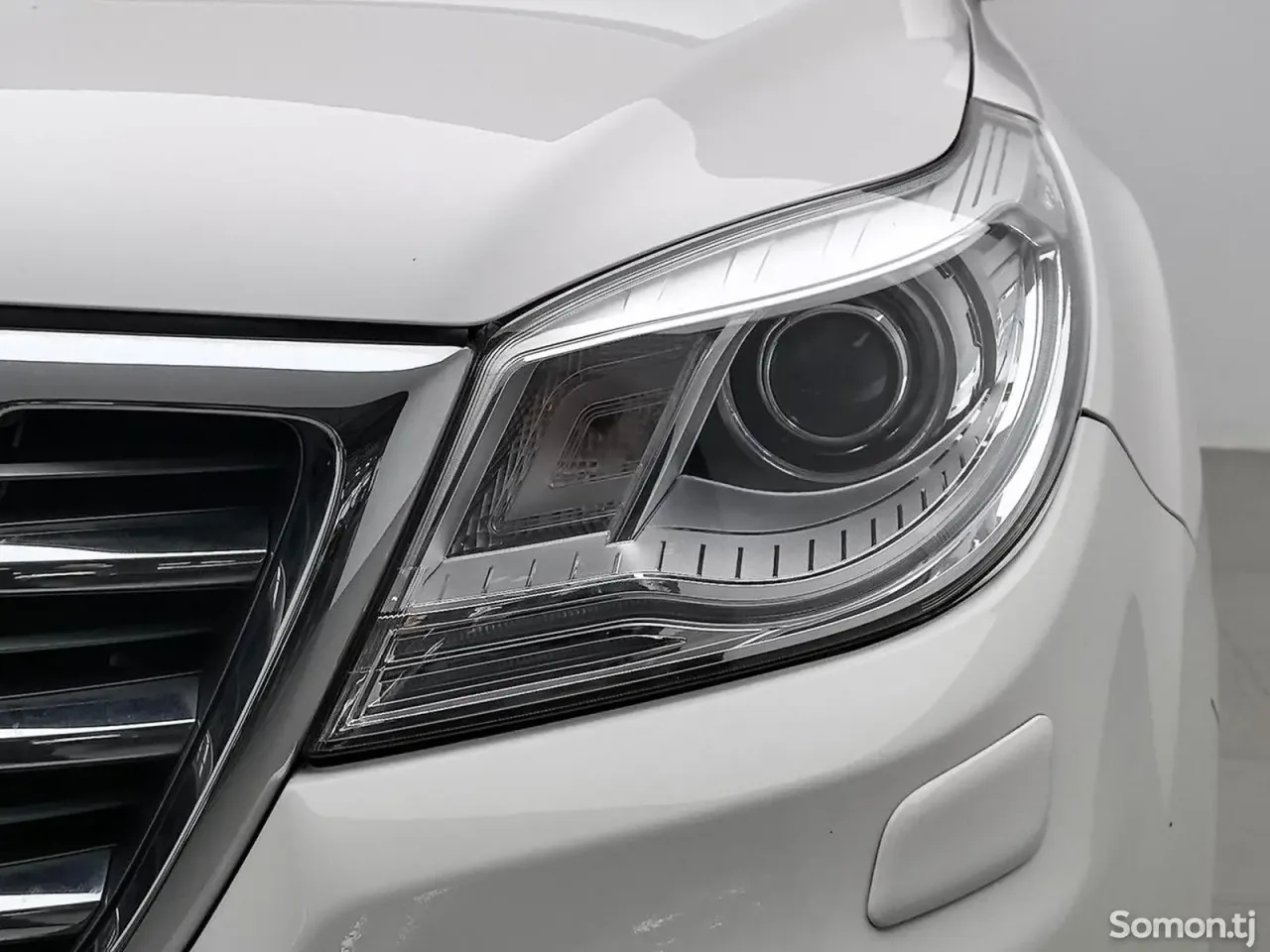 Haval H8 2015 · 2.0 AT