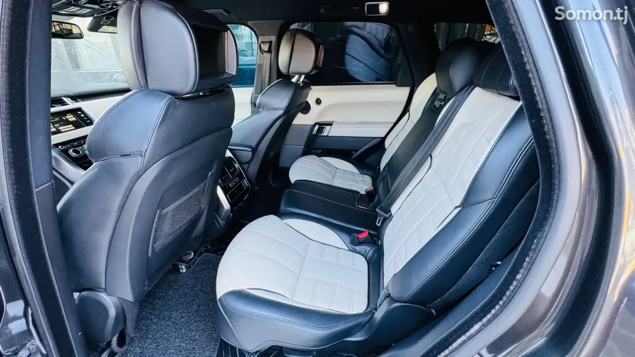 Land Rover Range Rover Sport 2014 · 4.4 AT