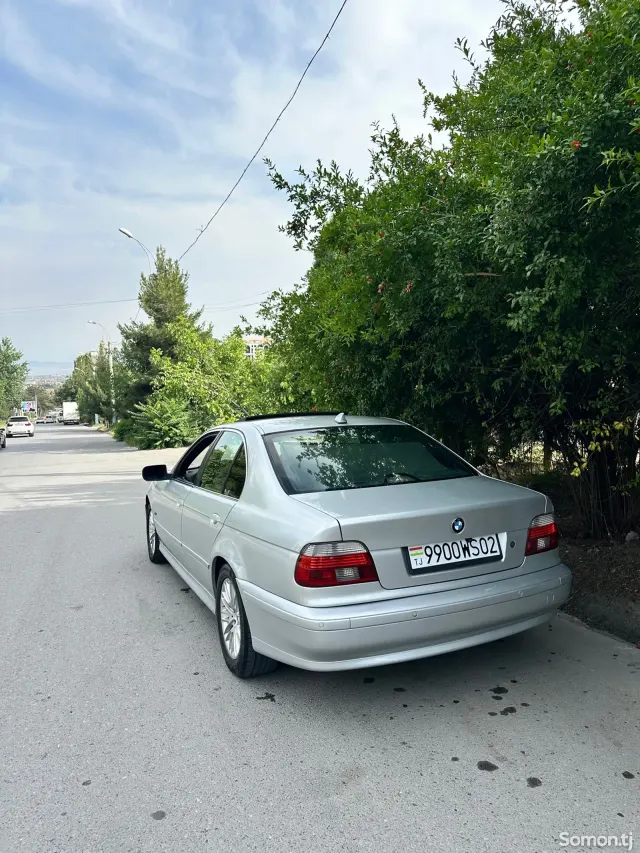 BMW 5 series 2002 · 2.5 AT