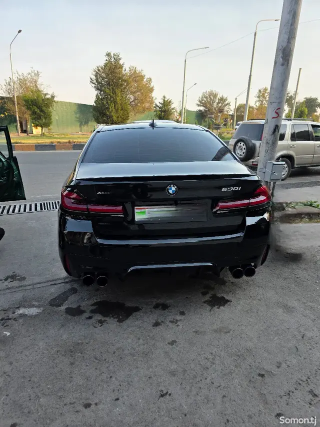 BMW 5 series 2019 · 2.0 AT