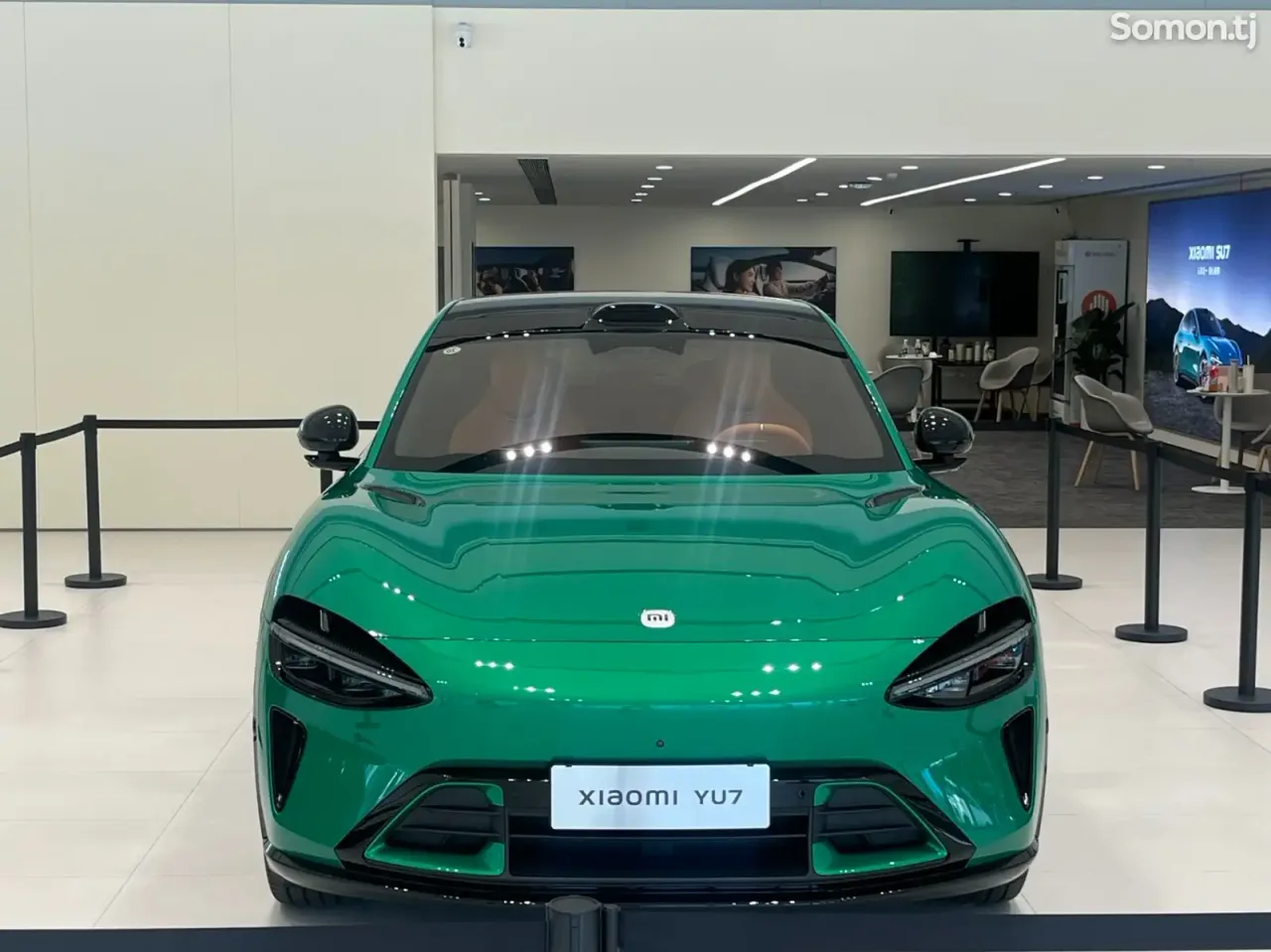 Xiaomi SU7 2025 · AT