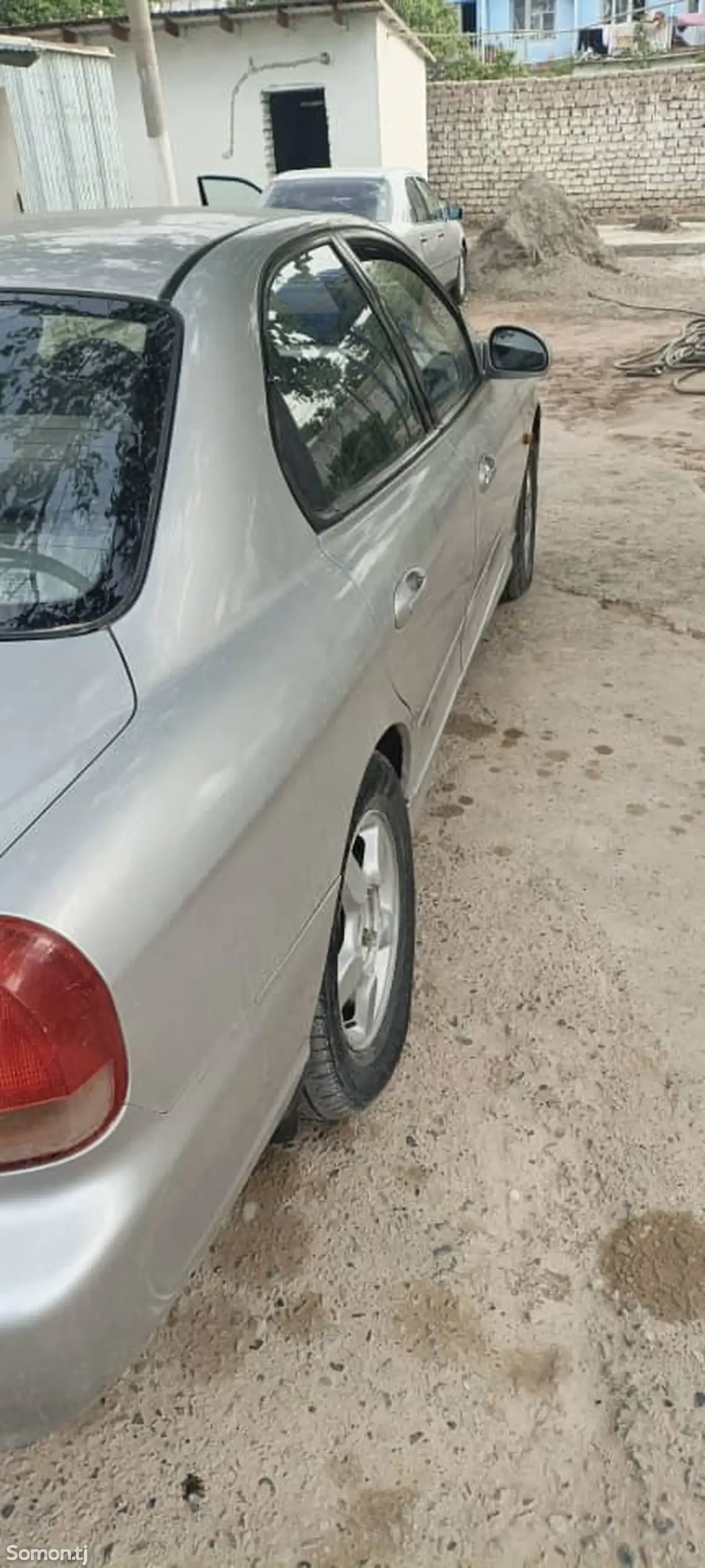 Hyundai Sonata 2000 · 2.0 AT