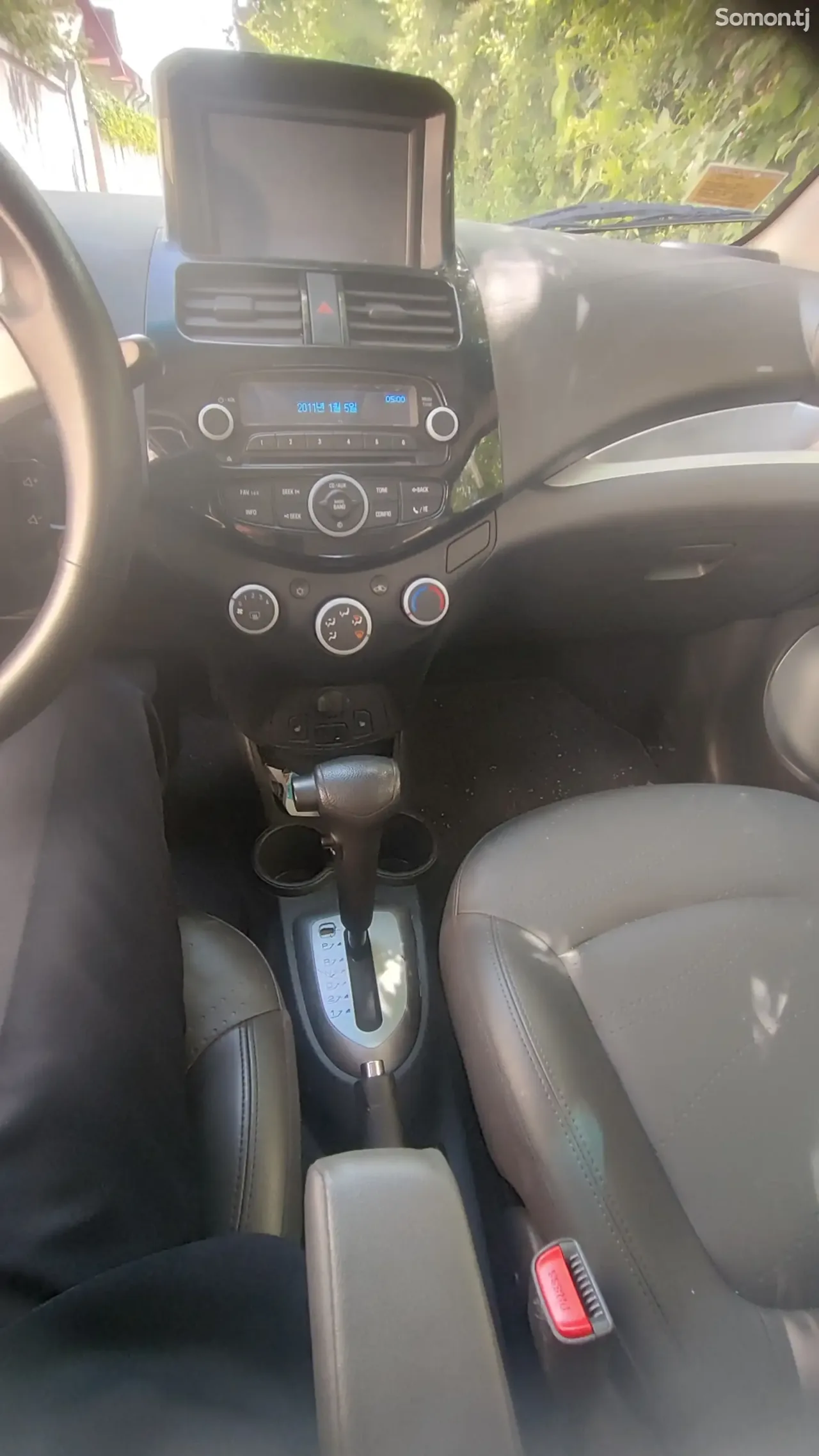 Chevrolet Spark 2014 · 1.0 AT