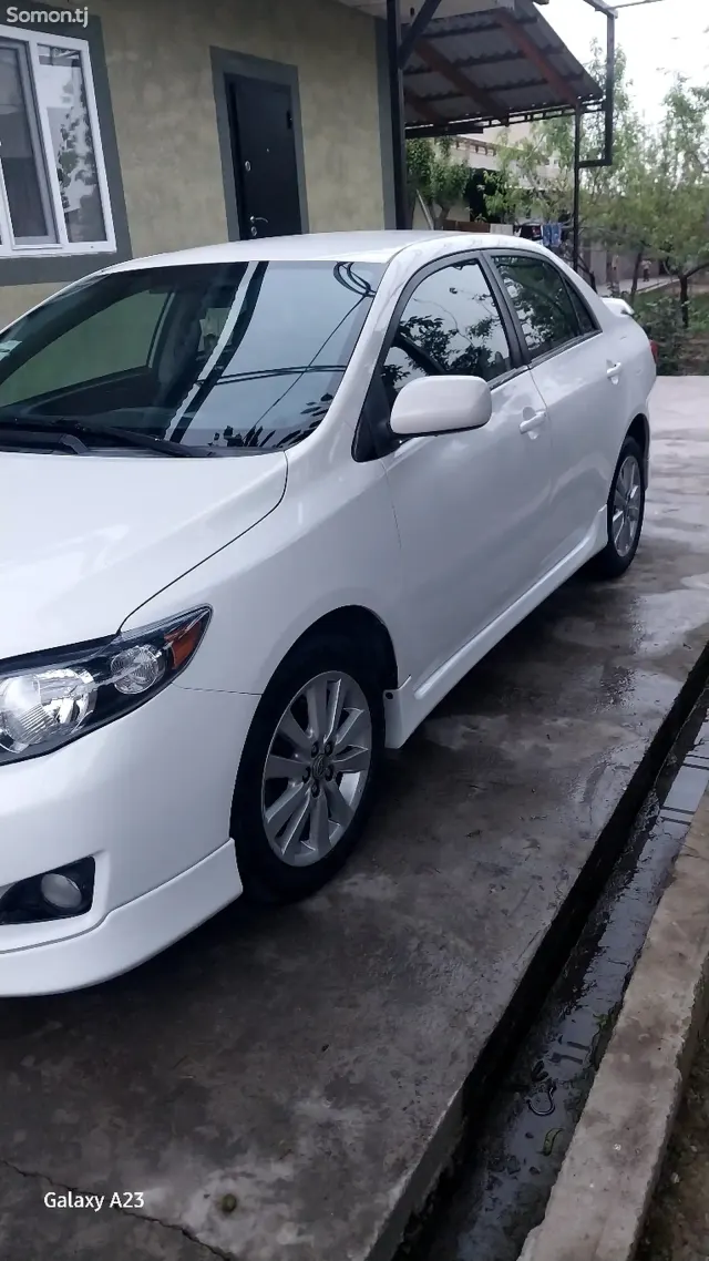 Toyota Corolla 2010 · 1.8 AT