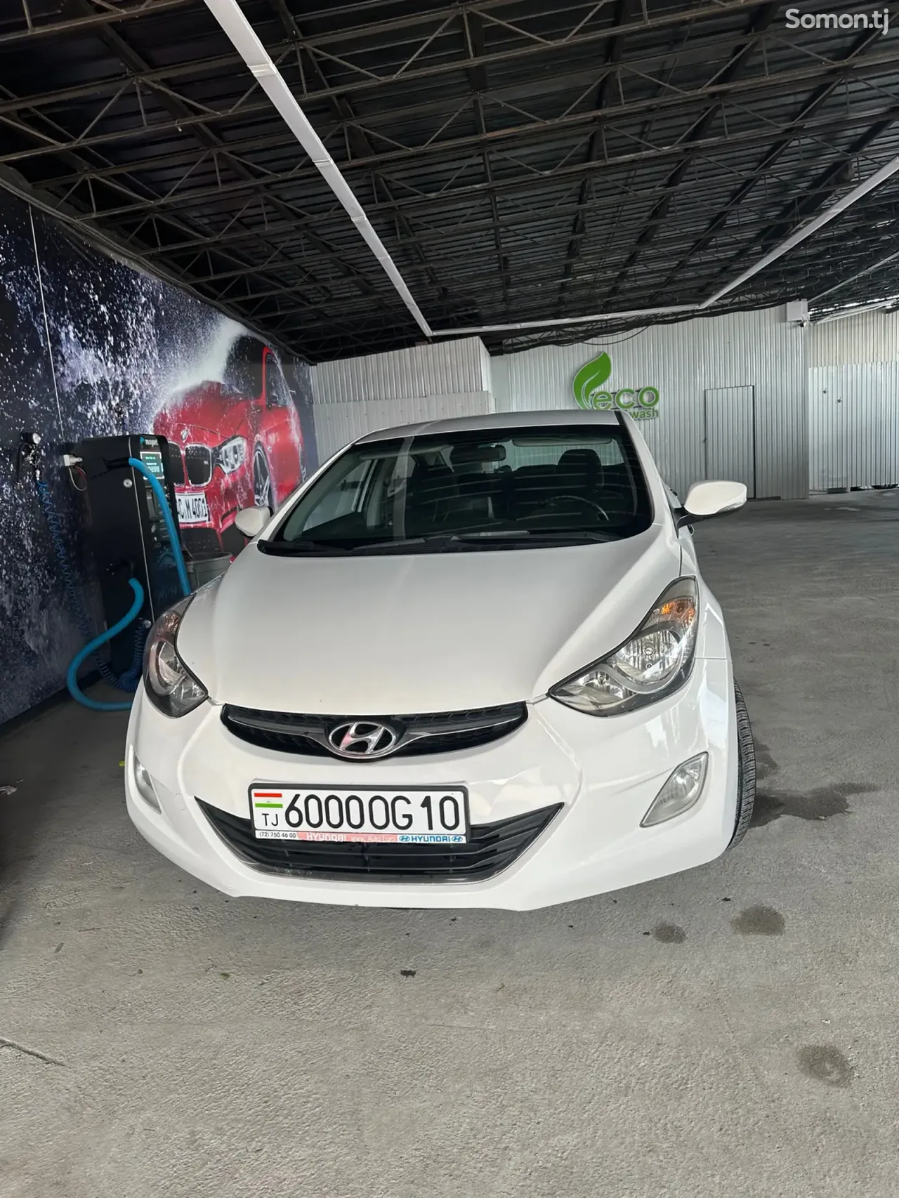 Hyundai Avante 2012 · 1.6 AT
