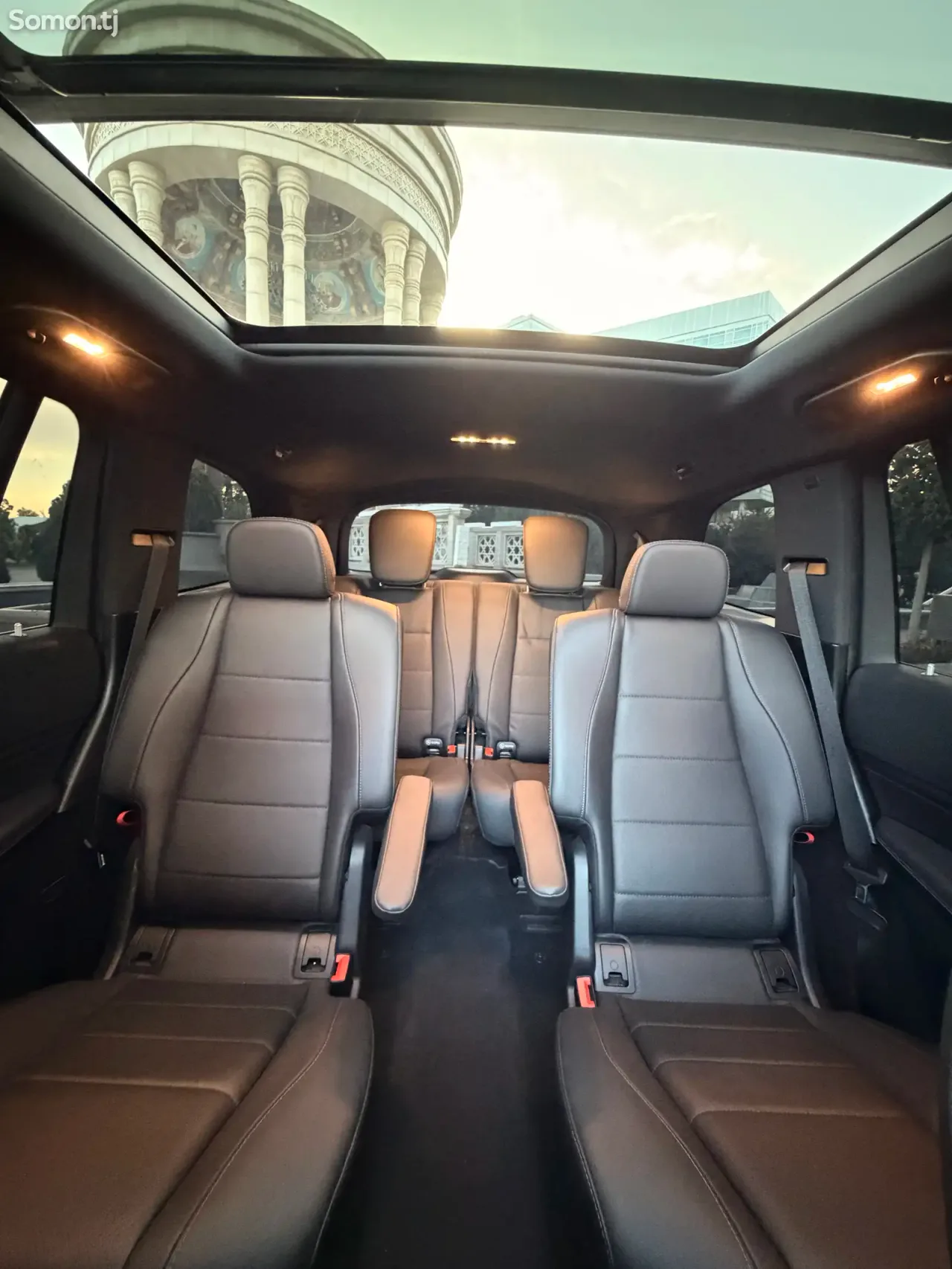 Mercedes-Benz GLS 2024 · 4.5 AT