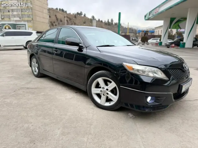Toyota Camry 2011 · 2.5 AT