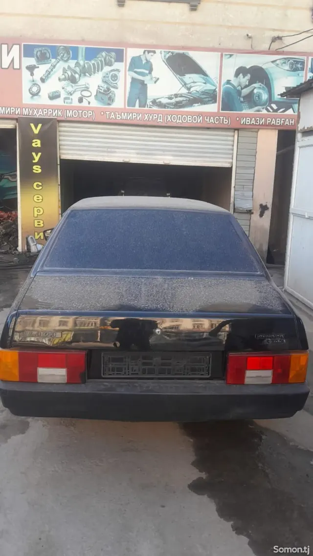Lada (ВАЗ) 21099 2003 · 1.7 MT
