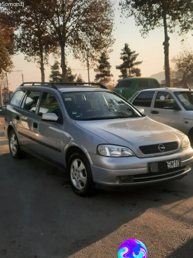 Opel Astra G 2001 · 1.8 MT