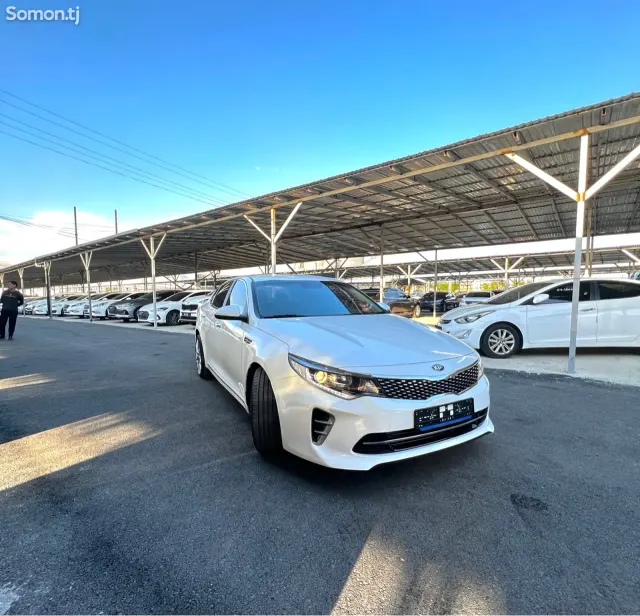 Kia K5 2015 · 2.0 AT