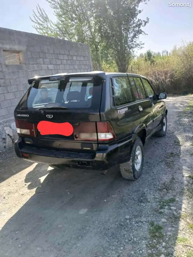 Ssang Yong Musso 1999 · 2.2 MT