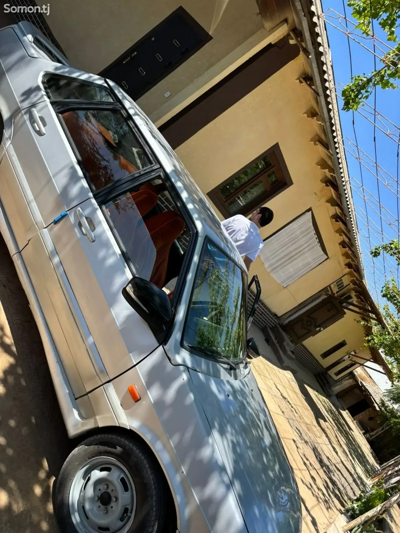 Lada (ВАЗ) 2115 2005 · 1.5 MT