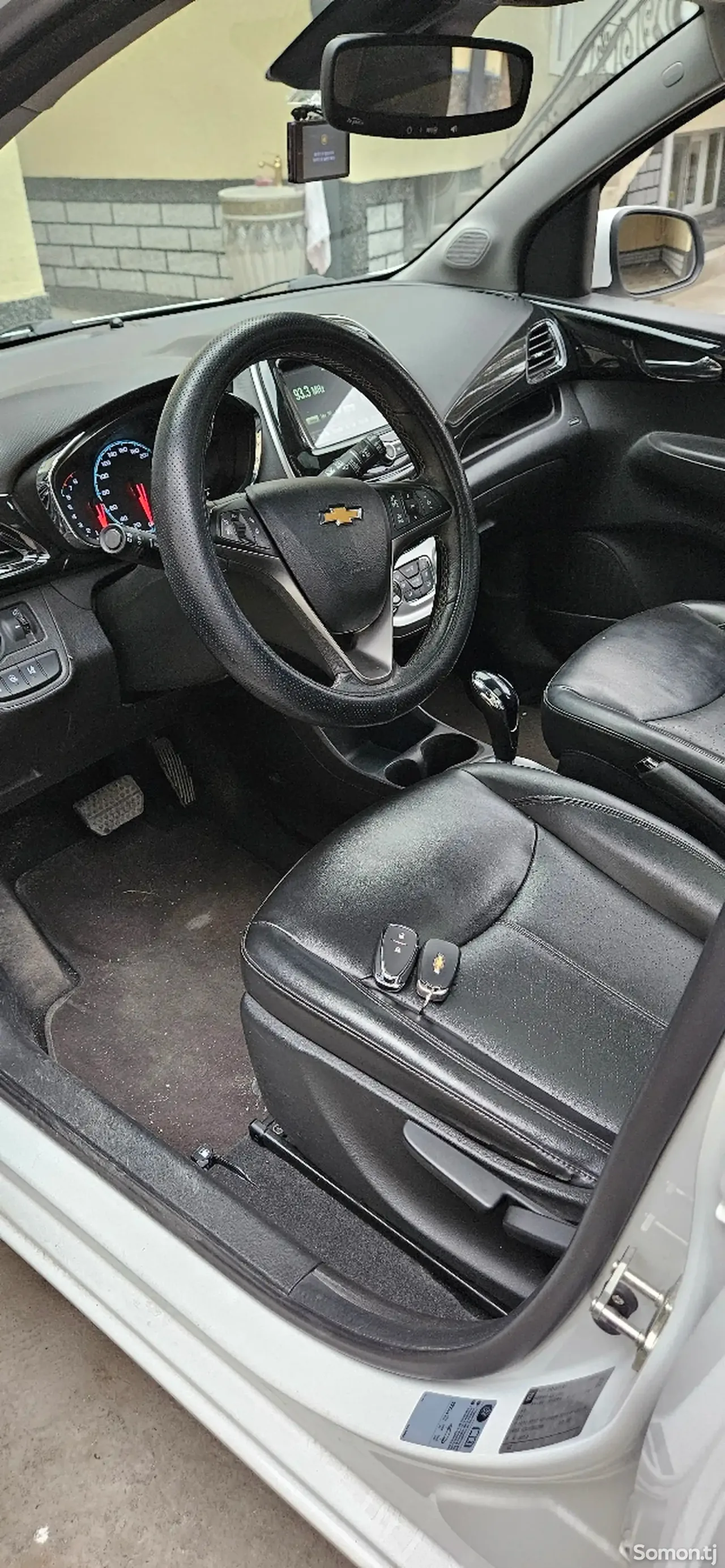Chevrolet Spark 2016 · 1.2 AT