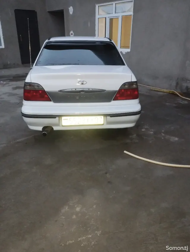 Daewoo Nexia 1996 · 1.5 MT