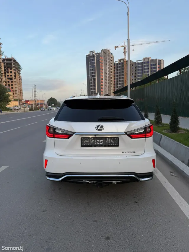 Lexus RX series 2018 · 3.5 AT