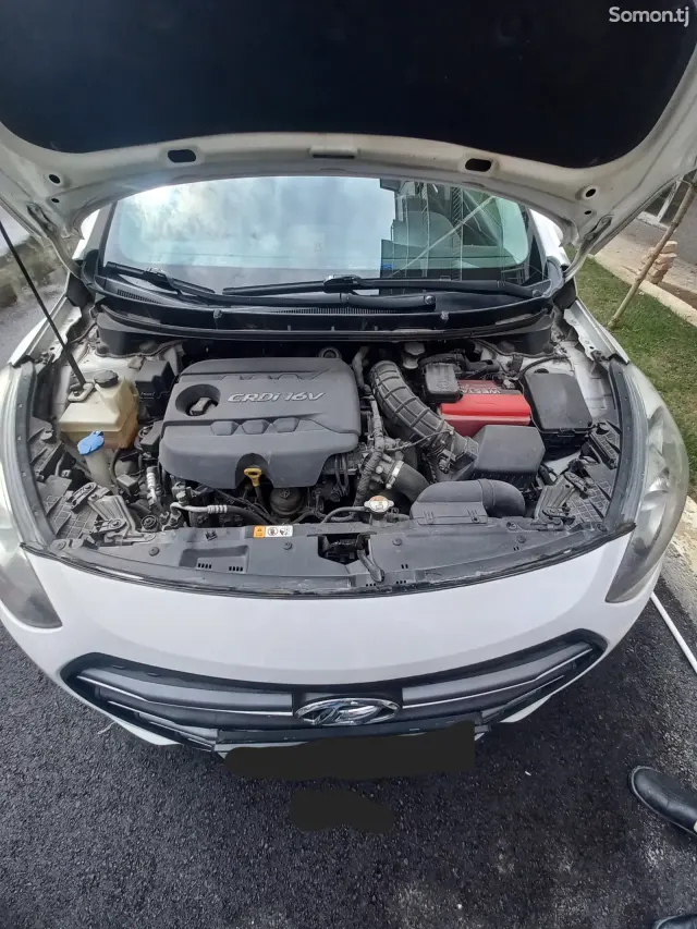 Hyundai i30 2012 · 1.6 AT