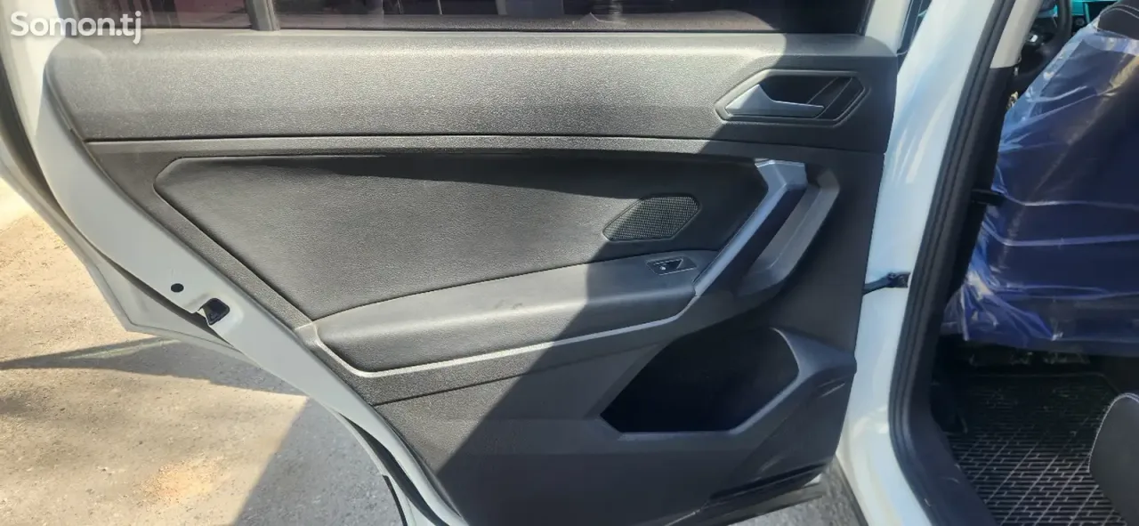Volkswagen Tiguan 2021 · 2.0 AT