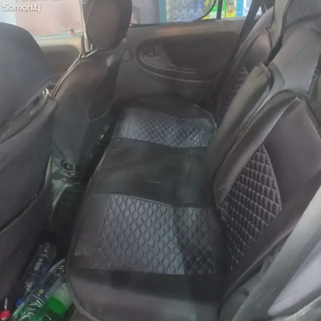 Daewoo Nexia 1997 · 1.6 MT