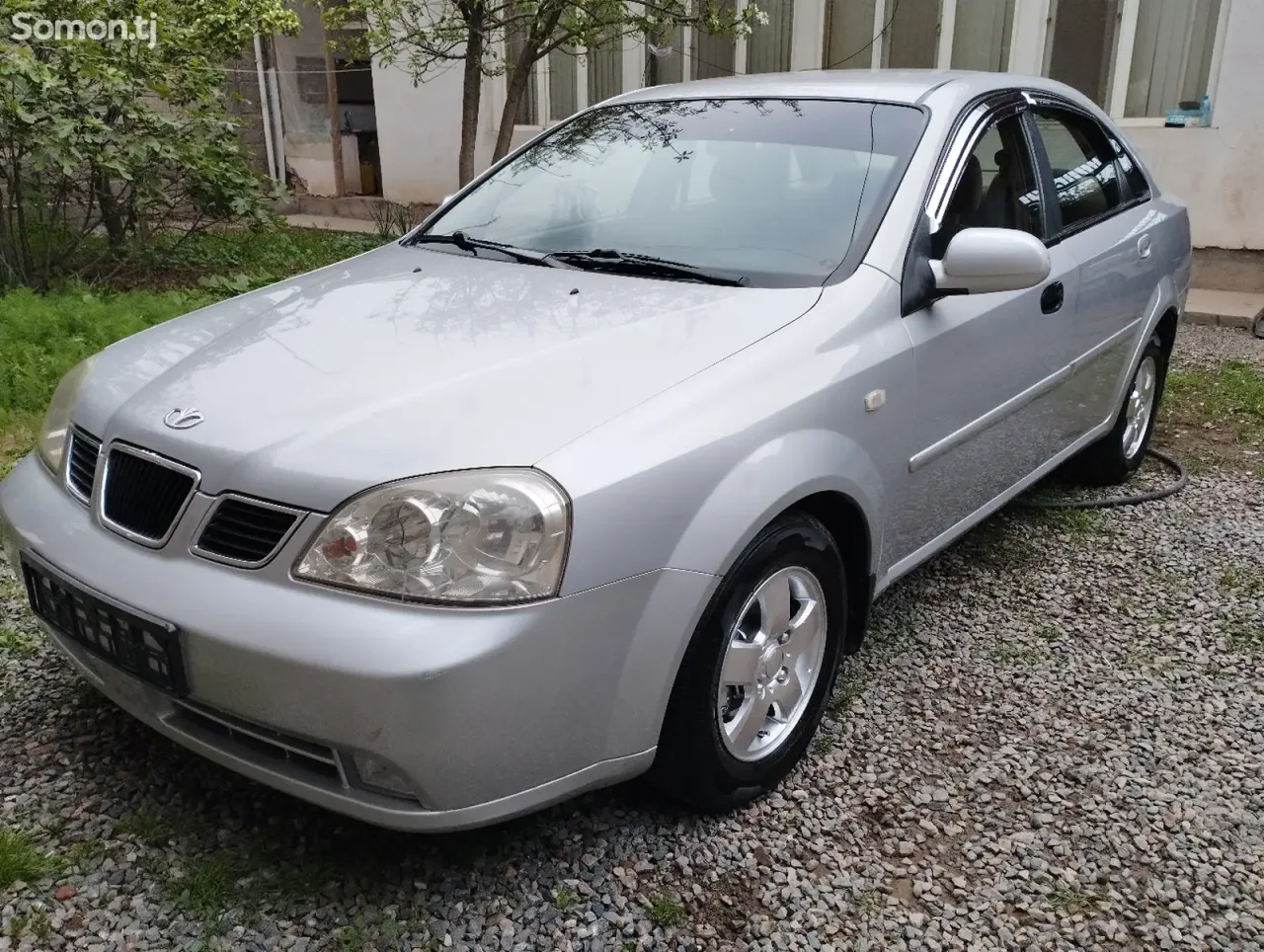 Chevrolet Lacetti 2004 · 1.5 MT