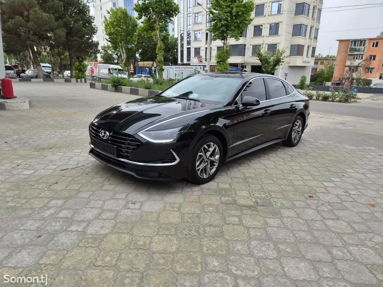 Hyundai Elantra 2021 · 2.0 AT