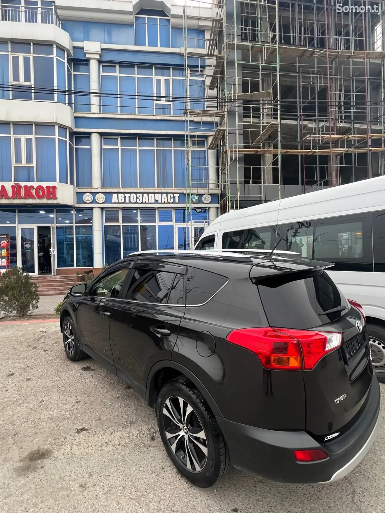 Toyota RAV 4 2015 · 2.0 AT