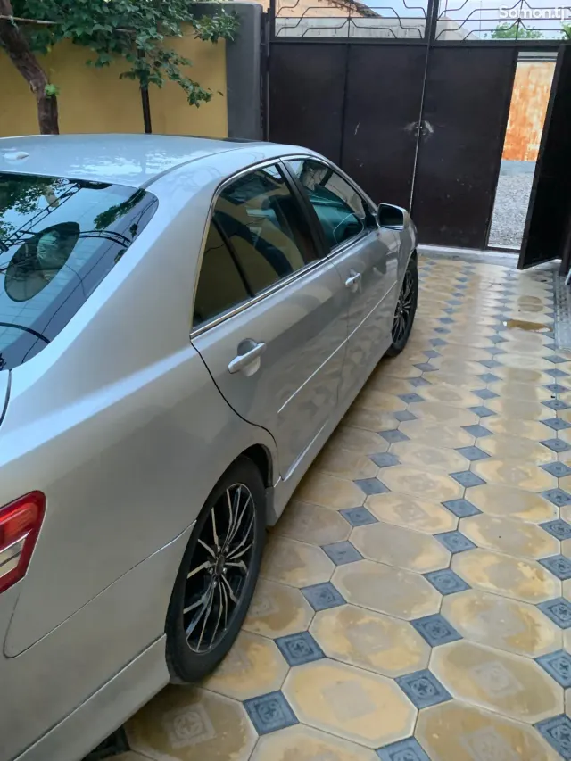 Toyota Camry 2010 · 3.5 AT