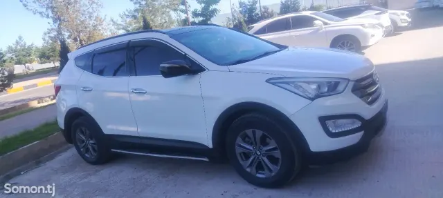 Hyundai Santa Fe 2015 · 2.0 AT