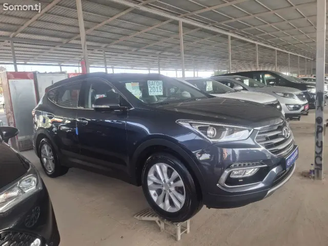 Hyundai Santa Fe 2015 · 2.0 AT