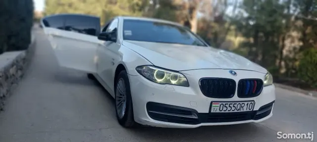 BMW 5 series 2014 · 2.0 AT