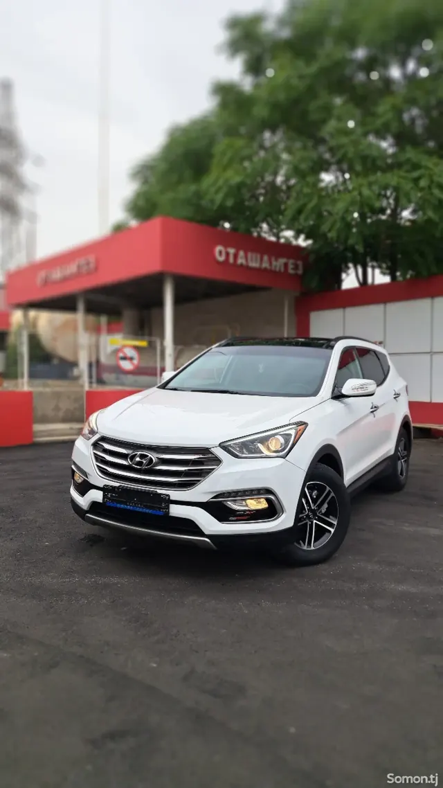 Hyundai Santa Fe 2017 · 2.4 AT