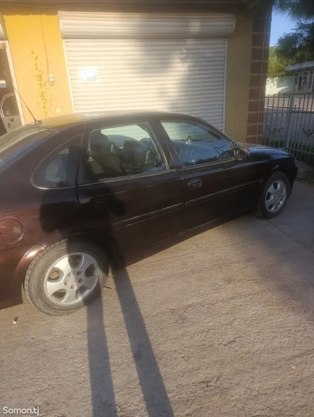 Opel Vectra B 2001 · 1.8 MT