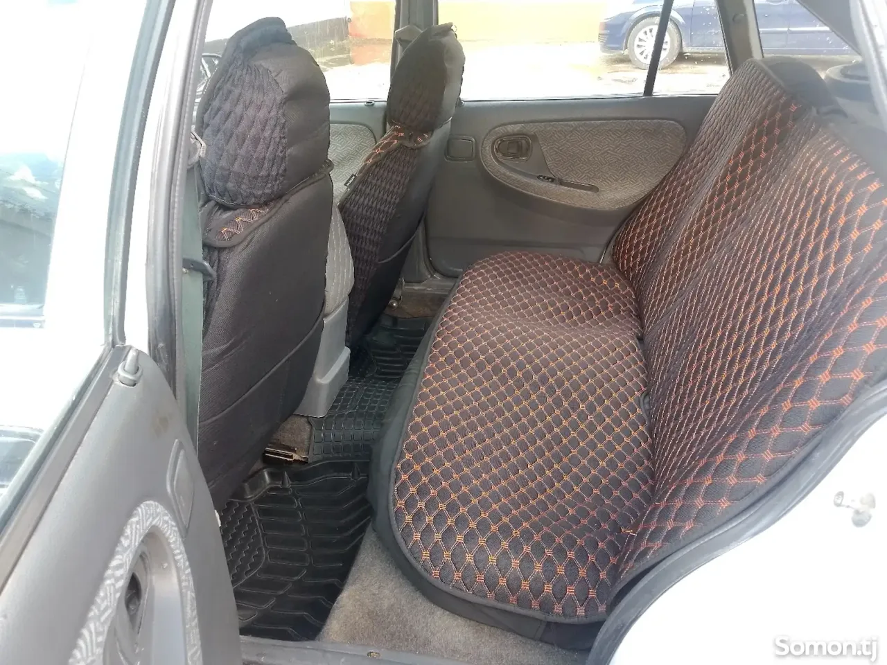 Daewoo Nexia 1996 · 1.6 MT