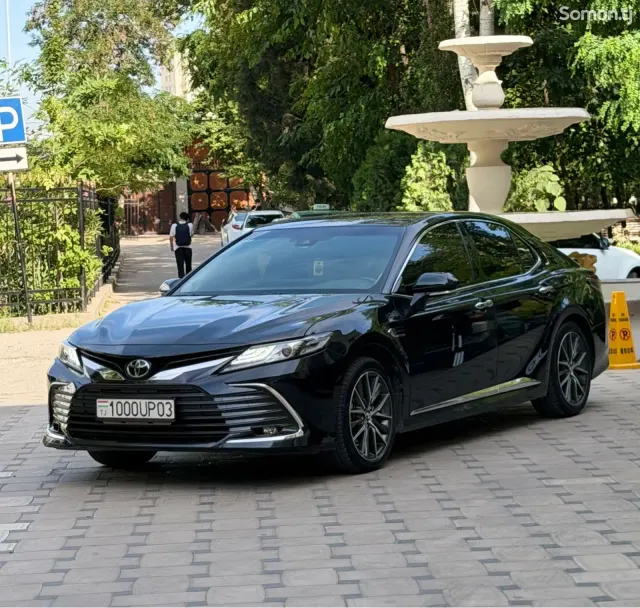 Toyota Camry 2024 · 2.5 AT