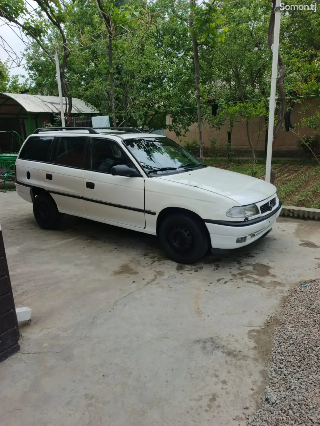 Opel Astra F 1997 · 1.6 MT