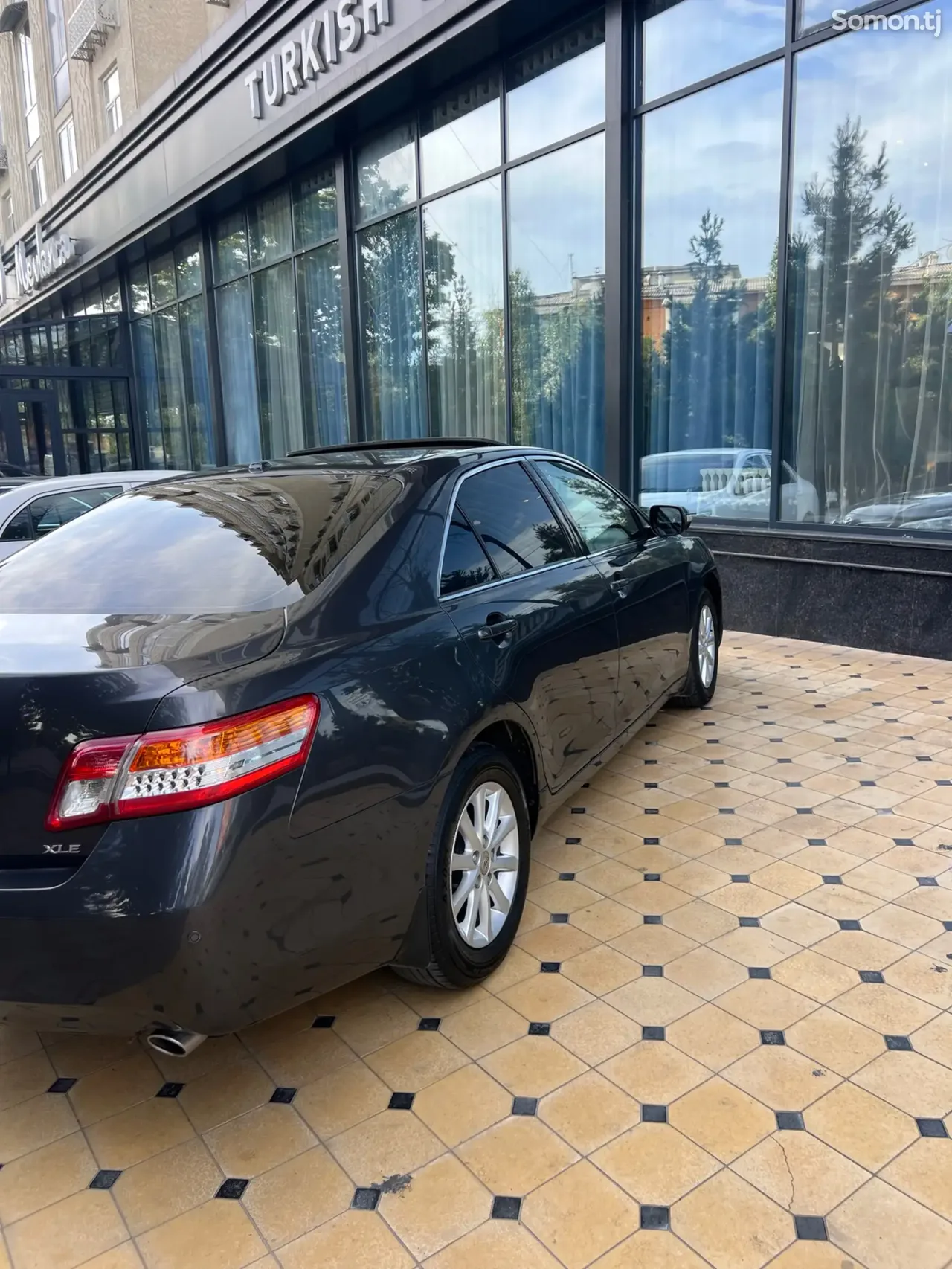 Toyota Camry 2011 · 2.5 AT