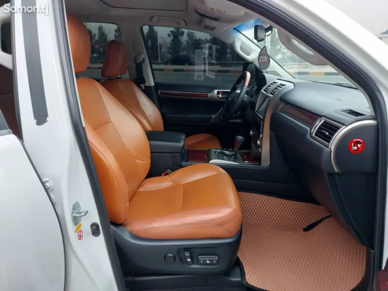 Lexus GX series 2015 · 4.6 AT