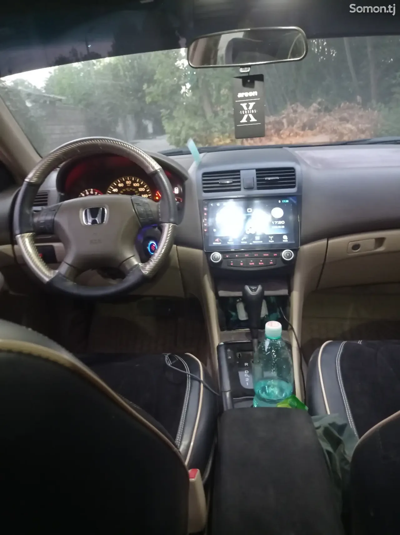 Honda Accord 2003 · 2.0 AT
