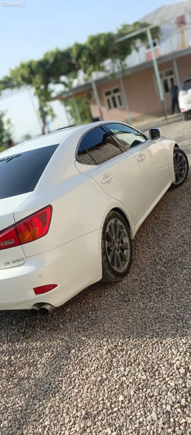 Lexus IS series 2007 · 2.5 AT