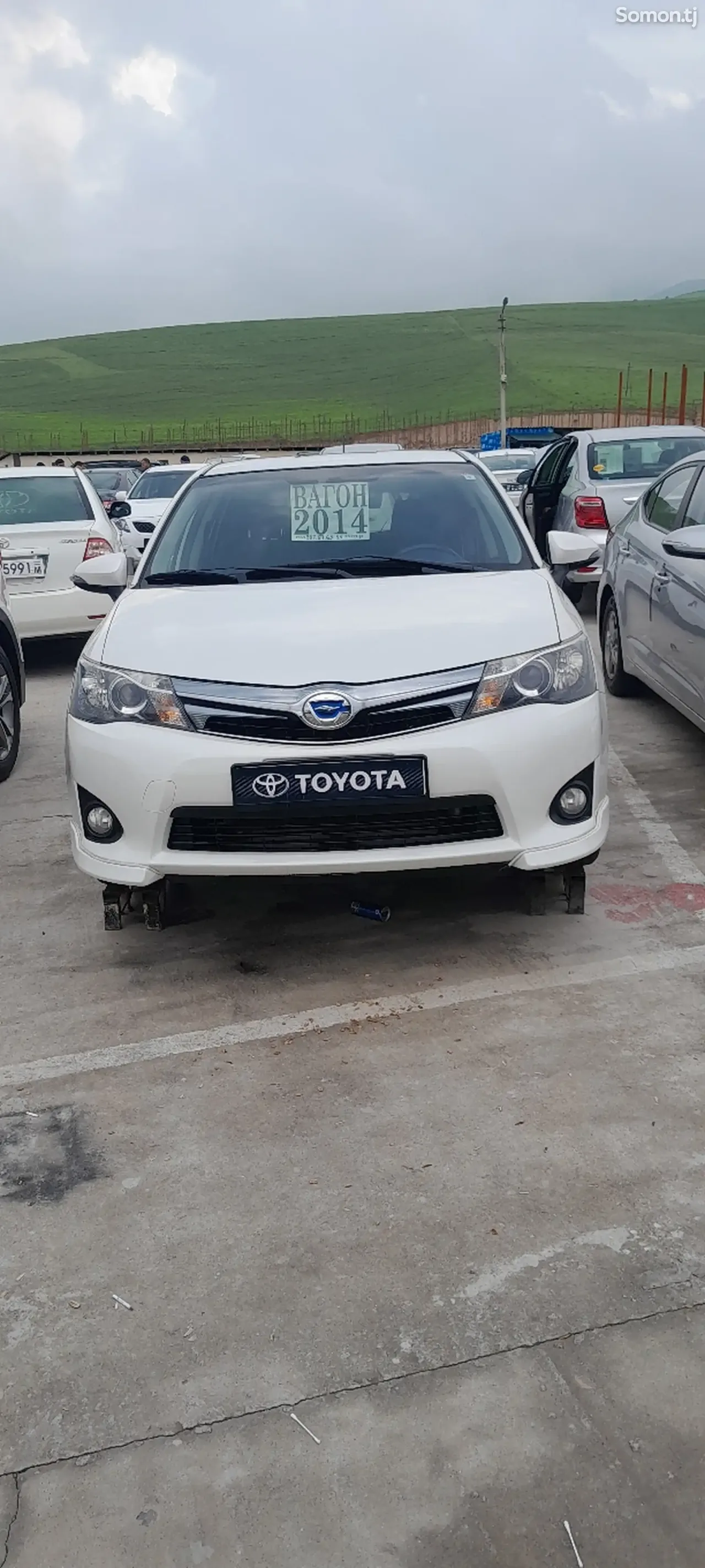 Toyota Fielder 2014 · 1.5 AT