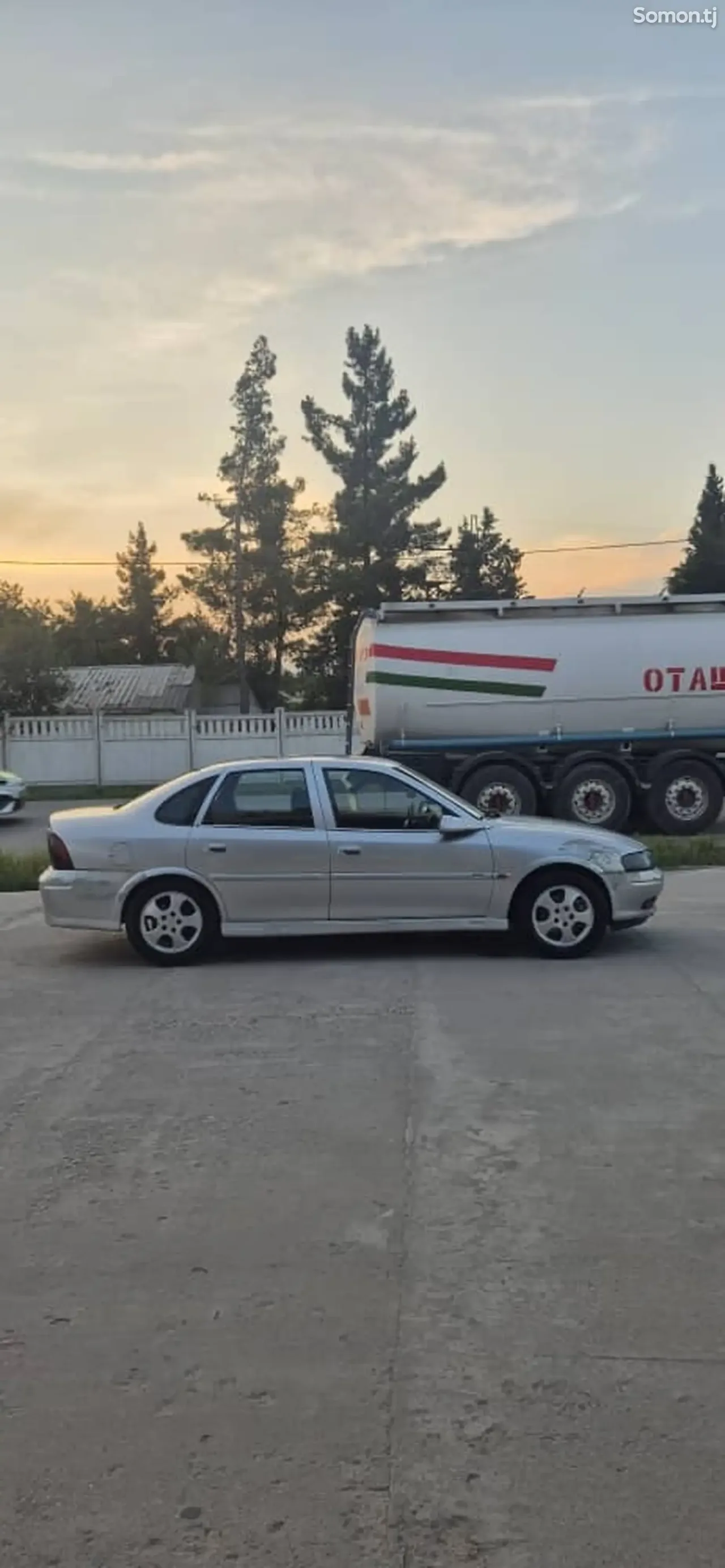 Opel Vectra B 1999 · 1.8 MT