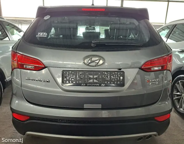 Hyundai Santa Fe 2015 · 2.0 AT