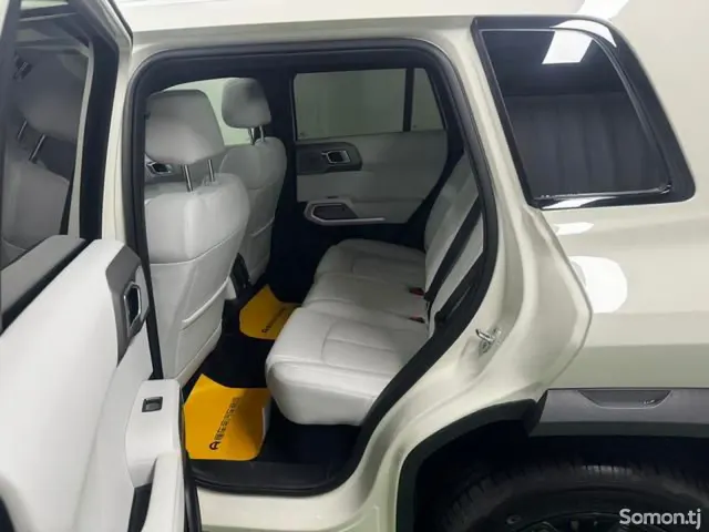 BYD Leopard 3 2025 · AT