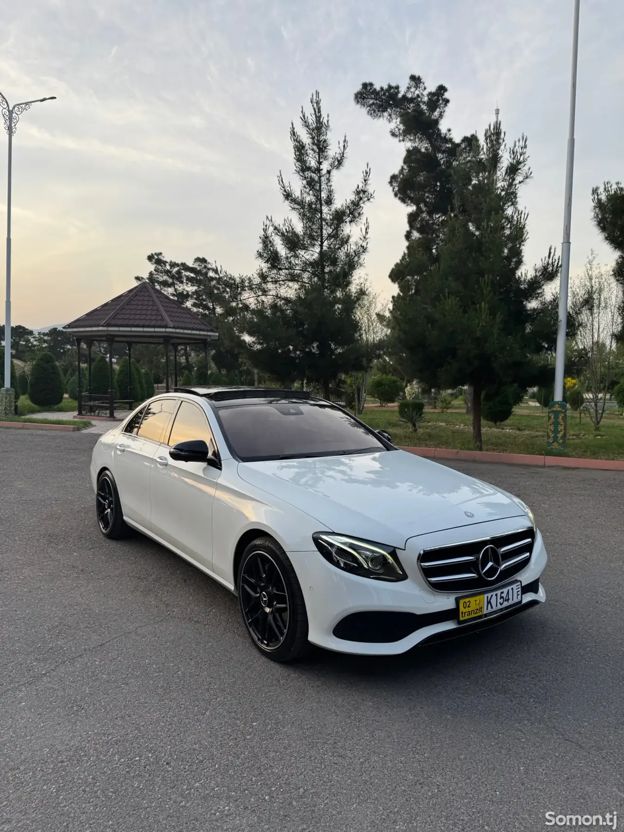 Mercedes-Benz E class 2017 · 3.0 AT