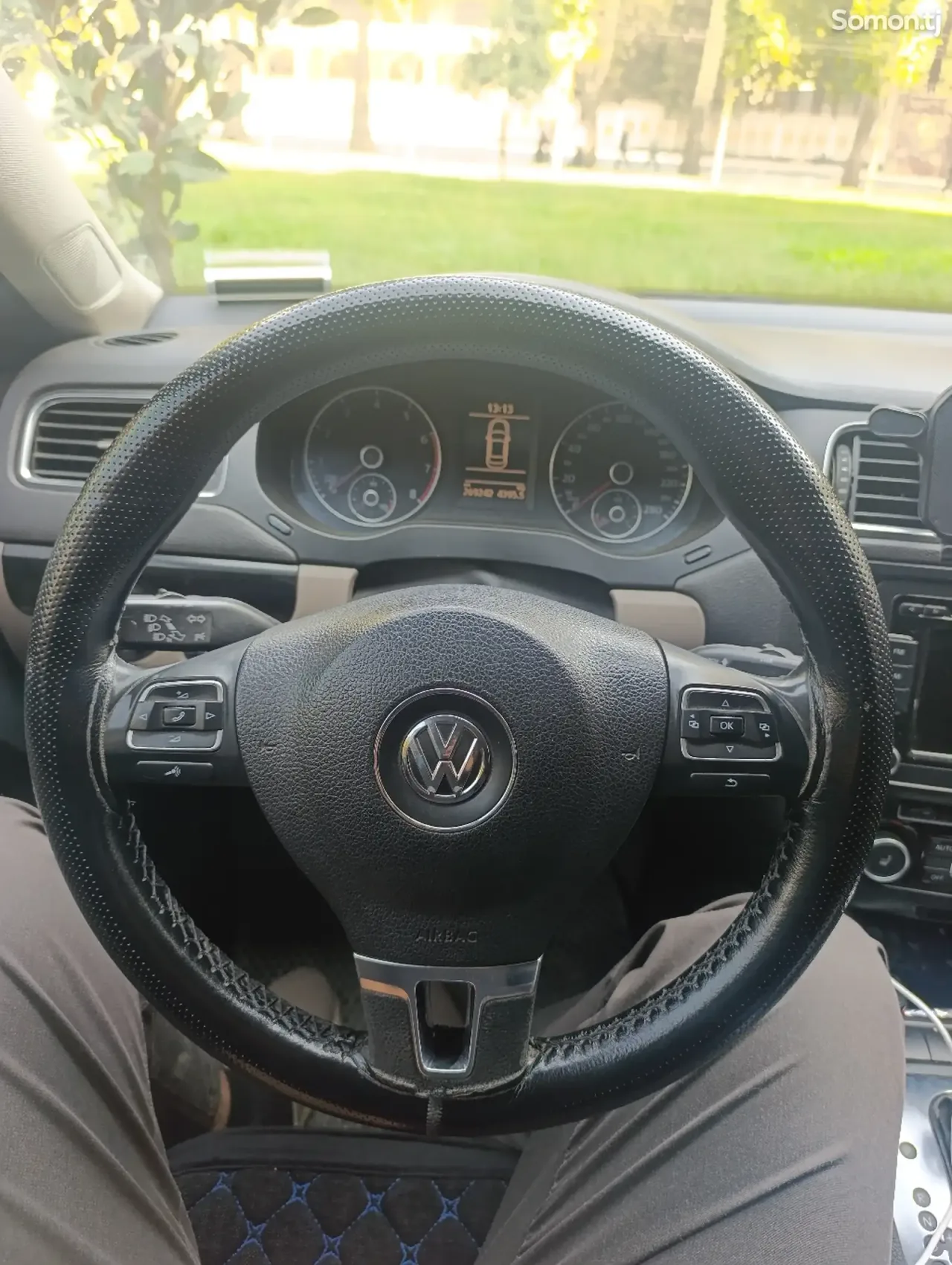 Volkswagen Jetta 2012 · 2.0 AT