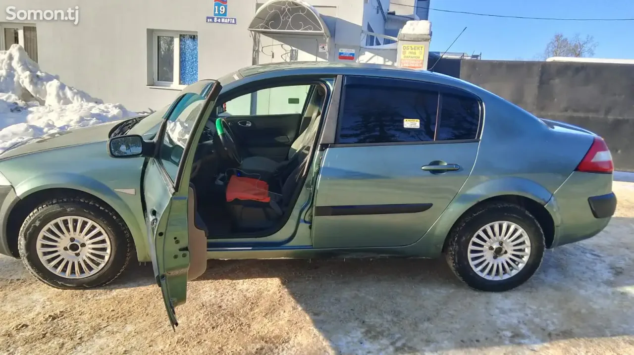 Renault Megane 2005 · 1.6 AT