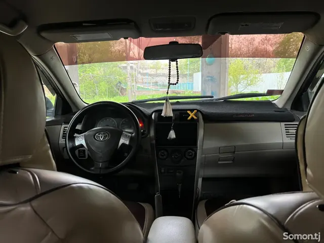 Toyota Corolla 2009 · 1.8 AT