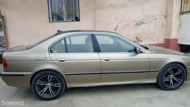 BMW 5 series 1998 · 2.3 AT