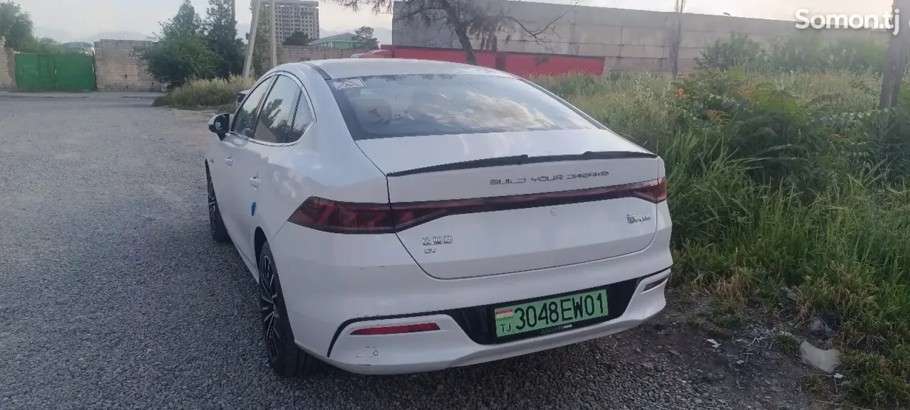 BYD Qin Plus 2023 · AT